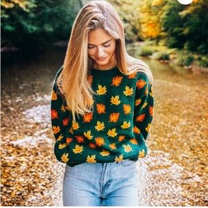 Kiel James Patrick Big Cozy Fall Leaf Sweater